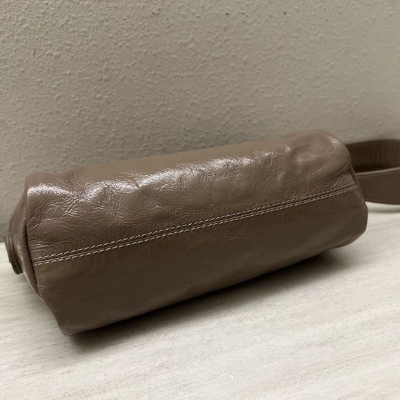 Free People Aurora Taupe Patent Leather Shoulder Baguette Bag Boho Y2K - Picture 7 of 14